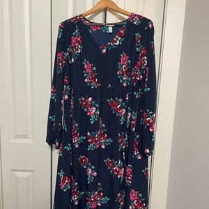 Ingrid & Isabel Maternity Dress